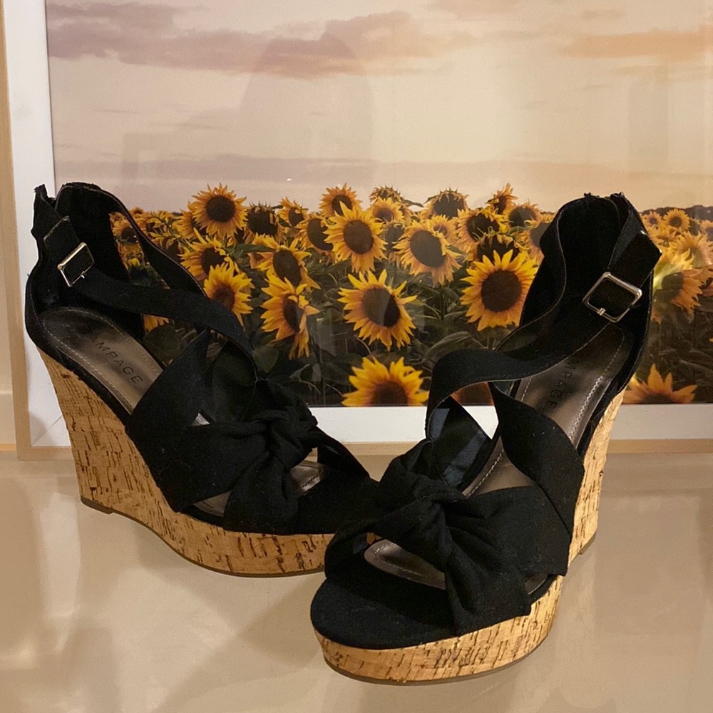 Rampage Espadrilles wedge never worn size 7.5